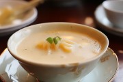 佛山双皮奶探秘，美食之旅中的双重享受